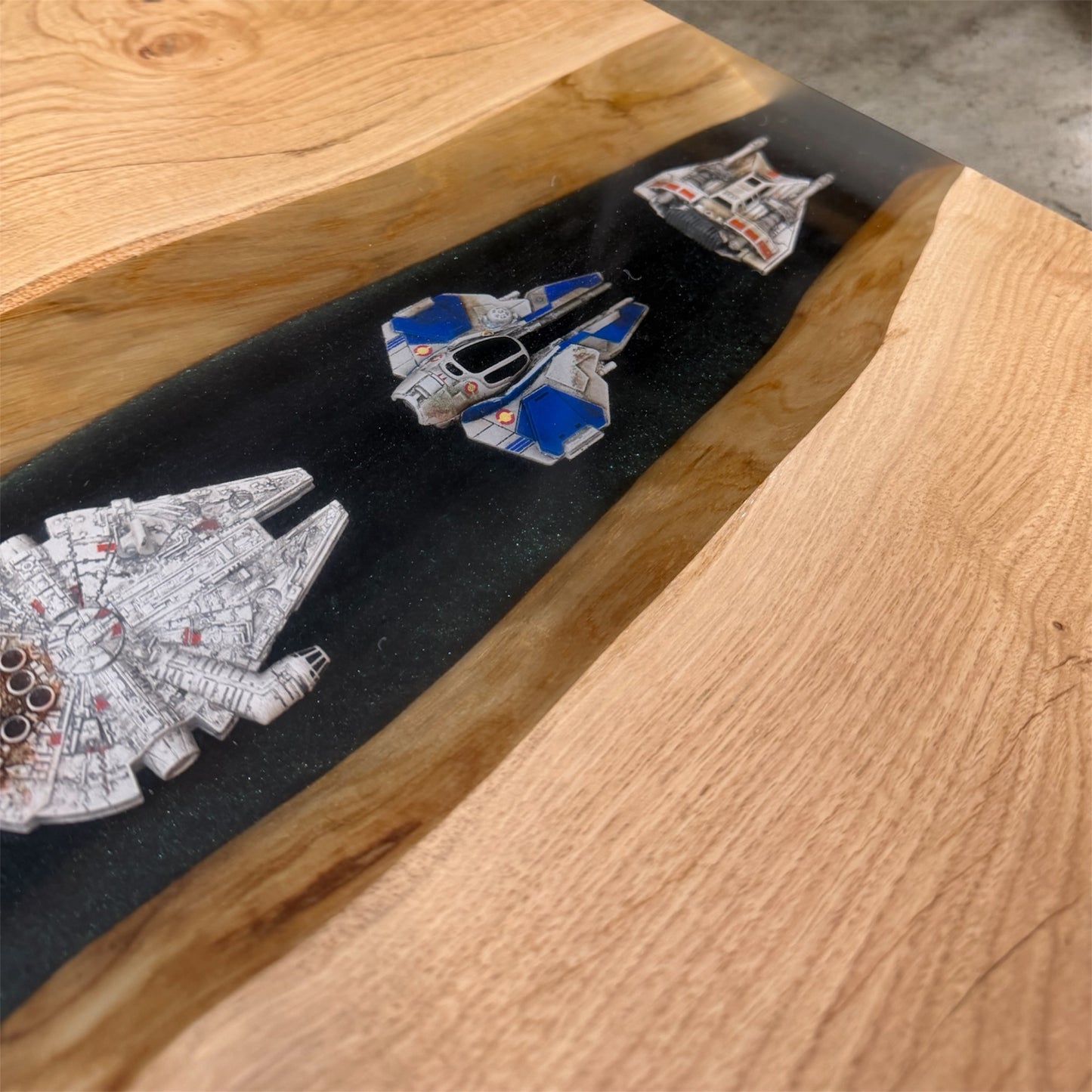 Solid Oak & Epoxy Resin End Table - Star Wars Rebel Fighters