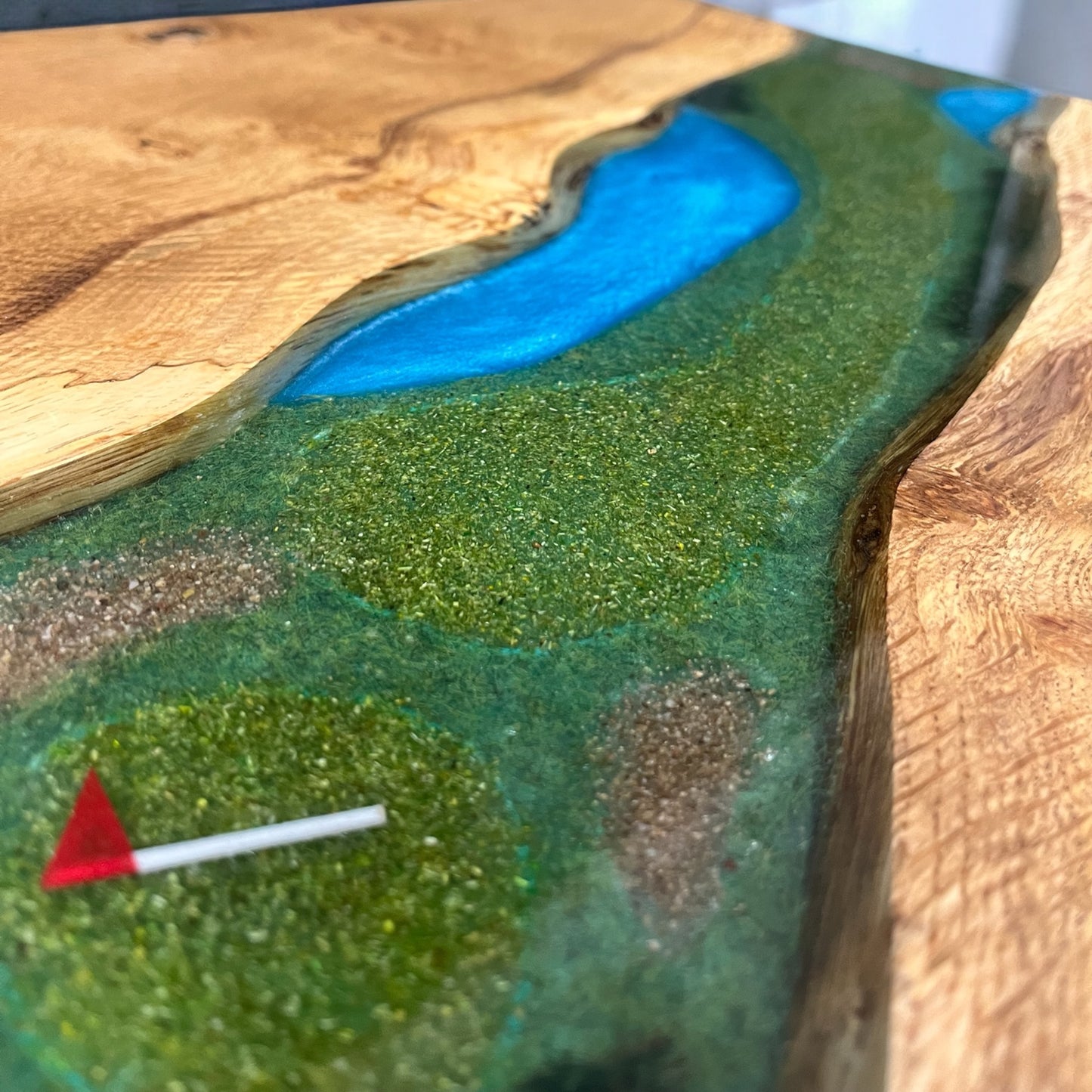 Oak & Resin Side Table - Golf Fairway